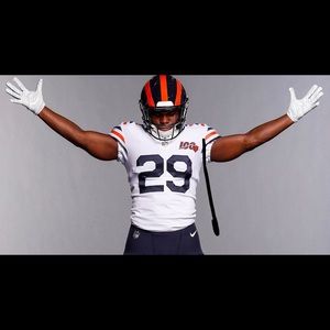 Meet your Posher, Dom